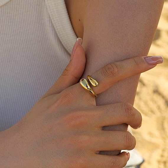 Nova Thread 18K Gold-Plated Ring – Celestial Elegance