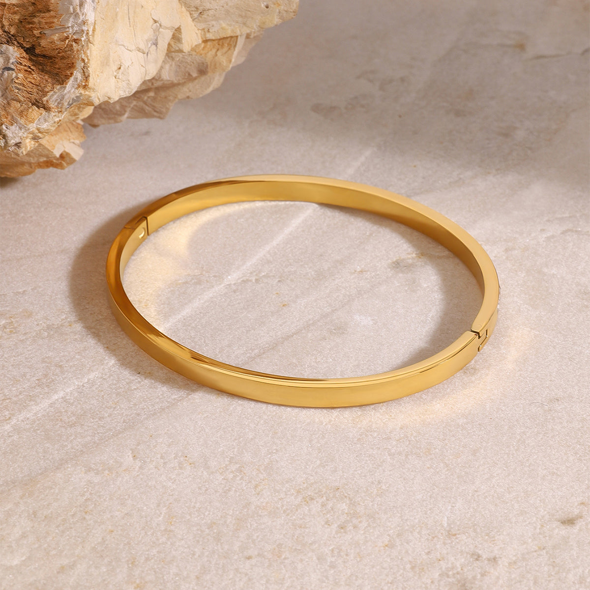 Glow 18K Gold-Plated Bracelet – Subtle Radiance
