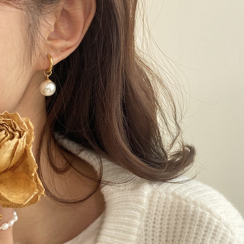Luna 18K Gold-Plated Hoops – Nightlight Glow
