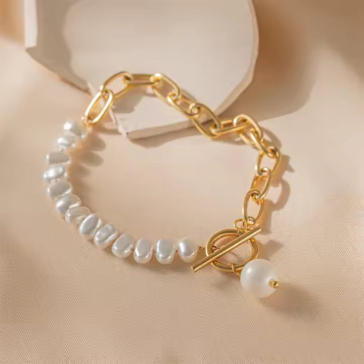 Pearl Harmony 18K Gold-Plated Bracelet – Classic Grace