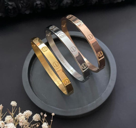 Eternal Harmony 18K Gold-Plated Bangles (Set of 3) – Balanced Glow