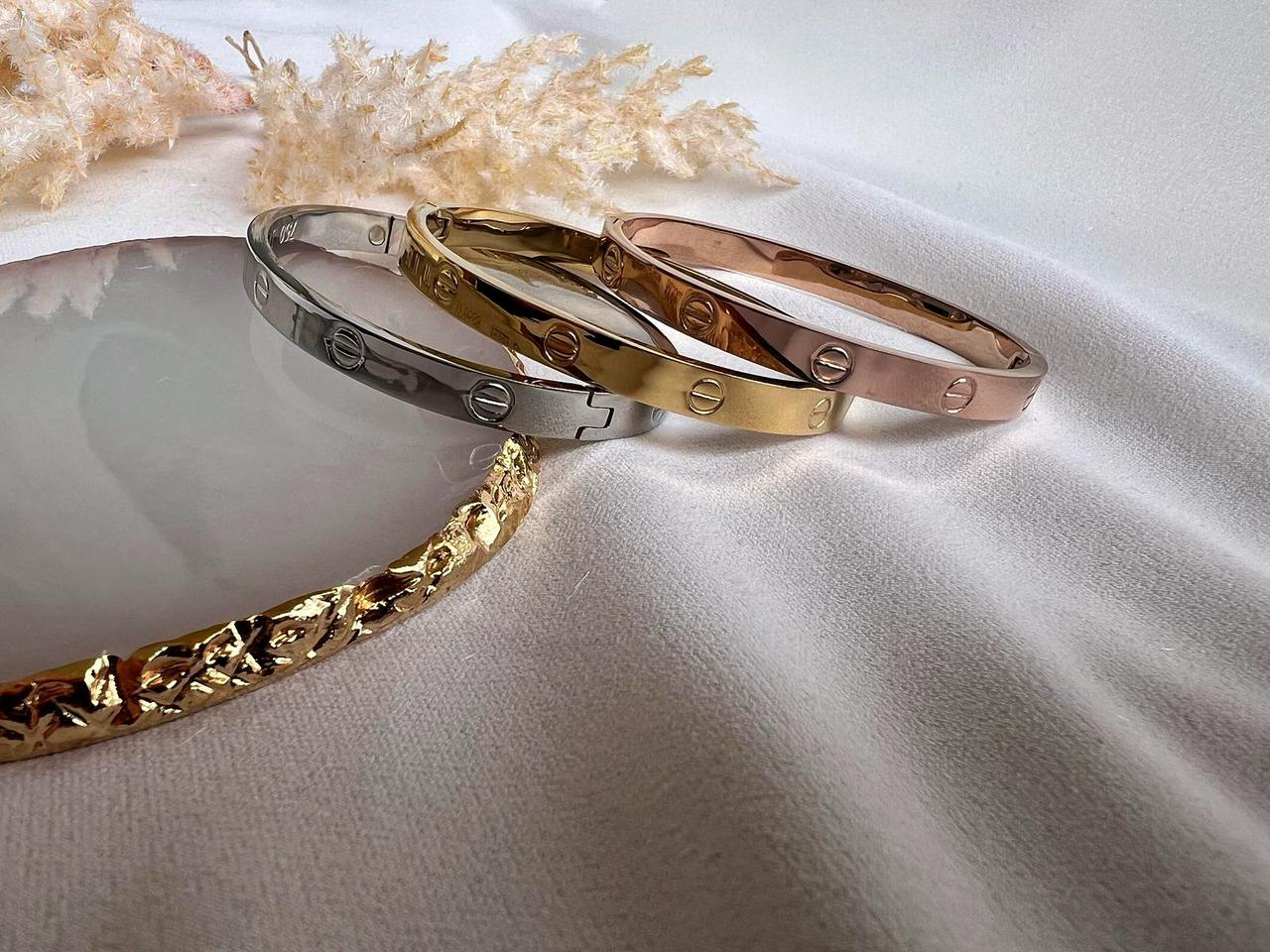 Eternal Harmony 18K Gold-Plated Bangles (Set of 3) – Balanced Glow