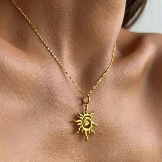 Helia 18K Gold-Plated Necklace – Timeless Glow