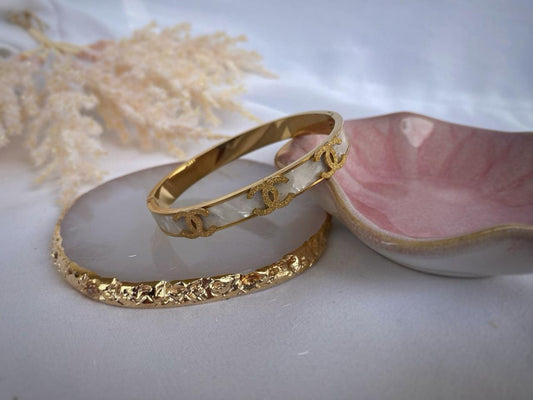 Ivy 18K Gold-Plated Bangle – Nature’s Grace
