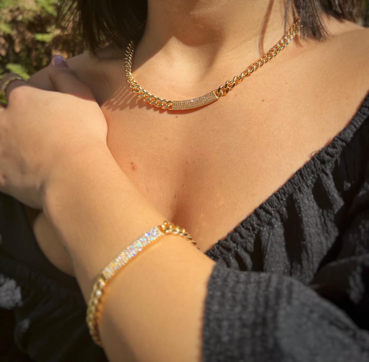 Sunlit Elegance 18K Gold-Plated Set – Daylight Glow