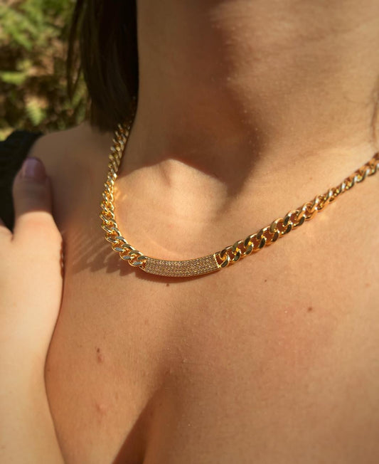 Sunlit Elegance 18K Gold-Plated Set – Daylight Glow