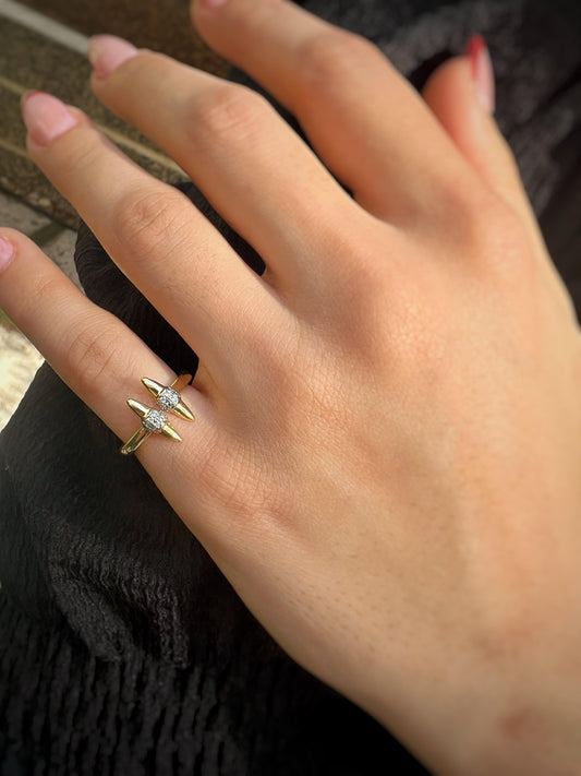 Starlight Crossover 18K Gold-Plated Ring – Infinite Paths