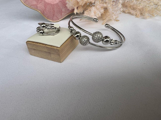 Galactic Gleam 18K Gold-Plated Bangle & Ring Set – Cosmic Shine