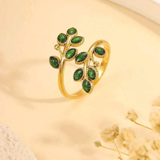 Green Leaf 18K Gold-Plated Ring – Nature’s Glow