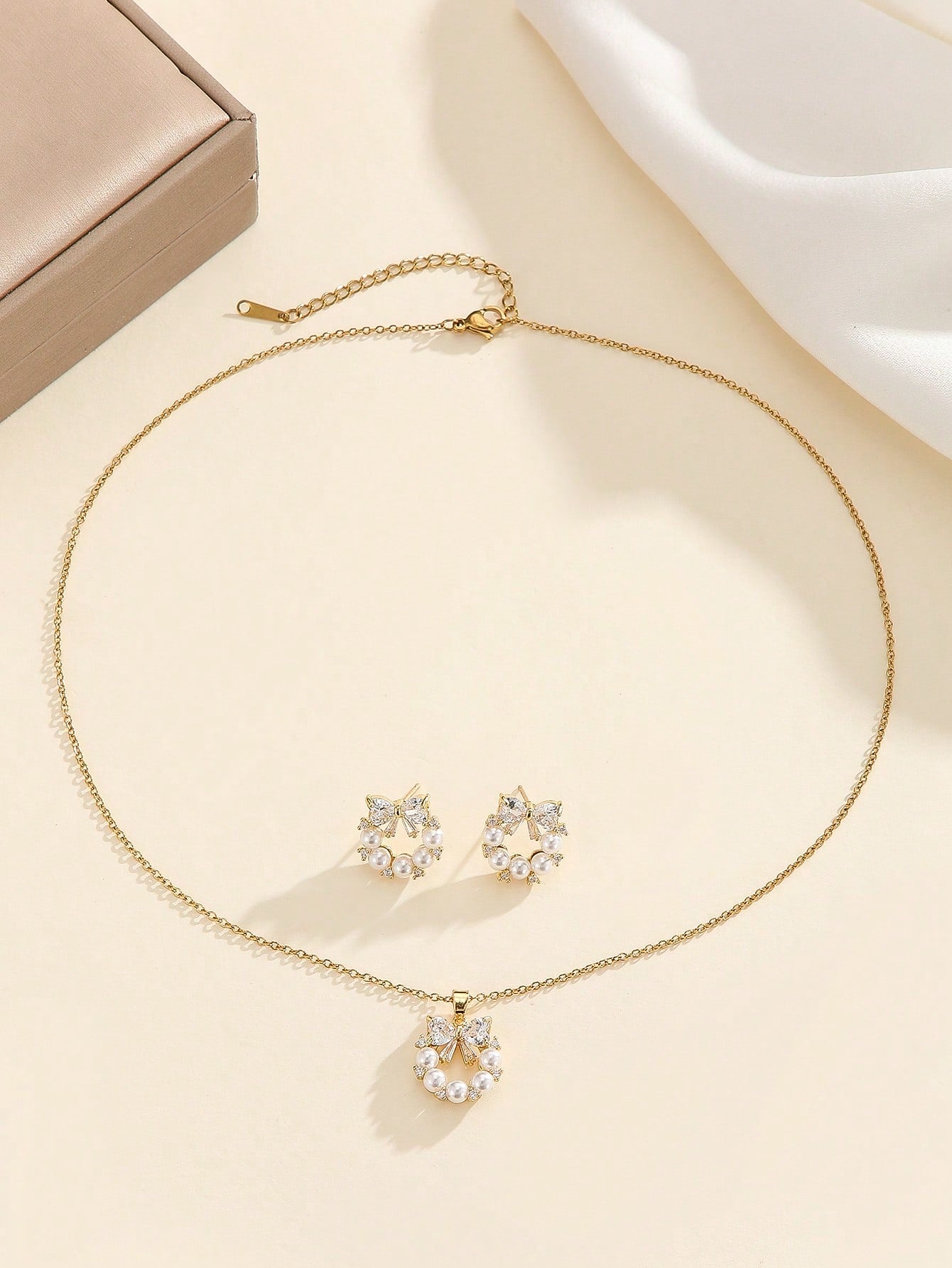 Pearl Blossom 18K Gold Plated Set